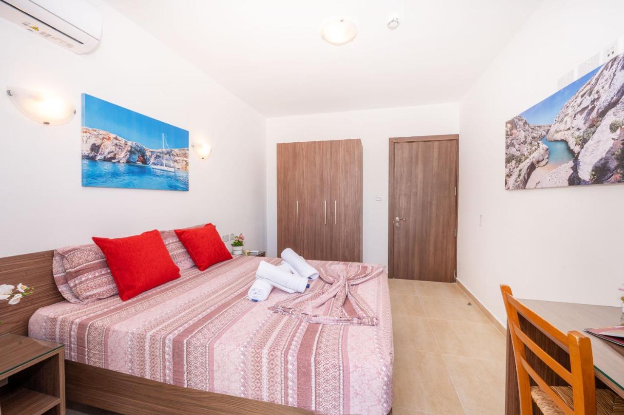 Sea Bliss With Terrace Just Off Seafront In - By Getawaysmalta